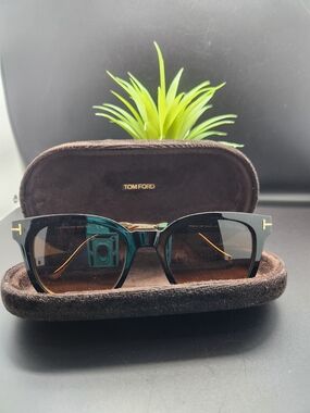 Tom Ford Men’s Black and Brown Gradient Sunglasses